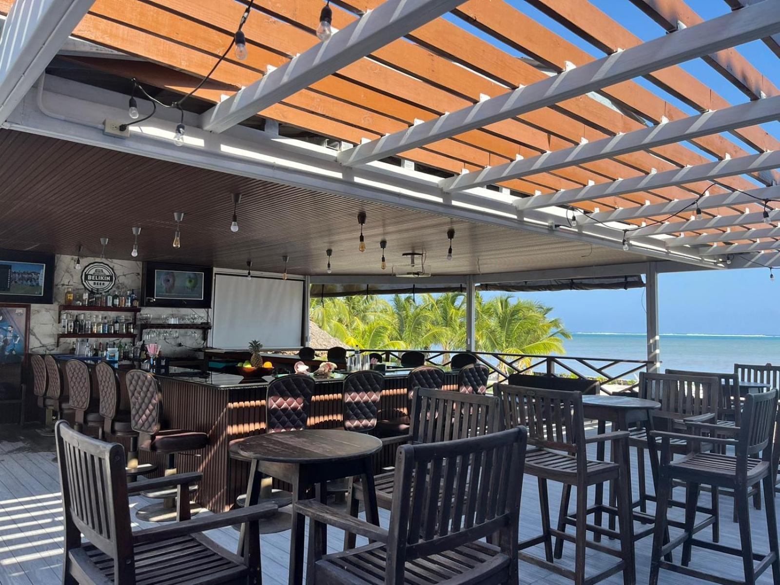 Captain Morgan'S Retreat San Pedro  Exterior photo