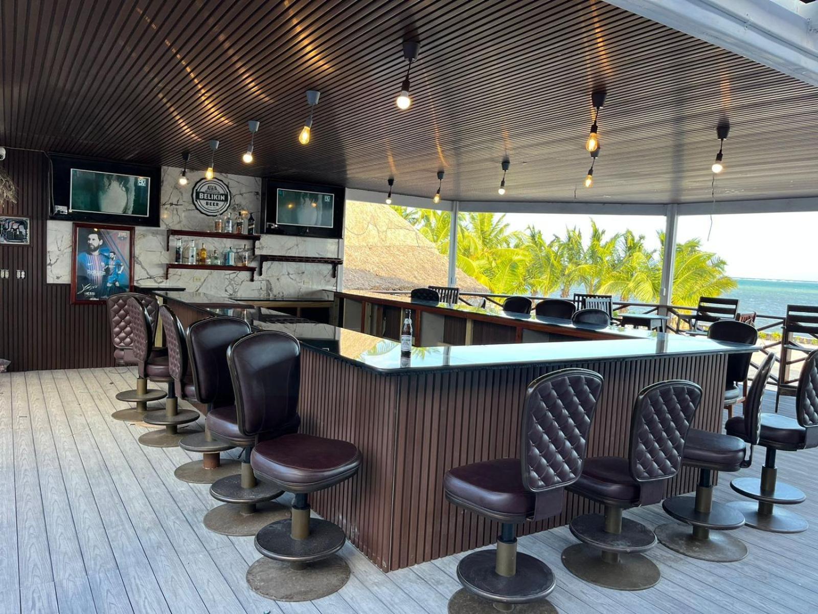 Captain Morgan'S Retreat San Pedro  Exterior photo