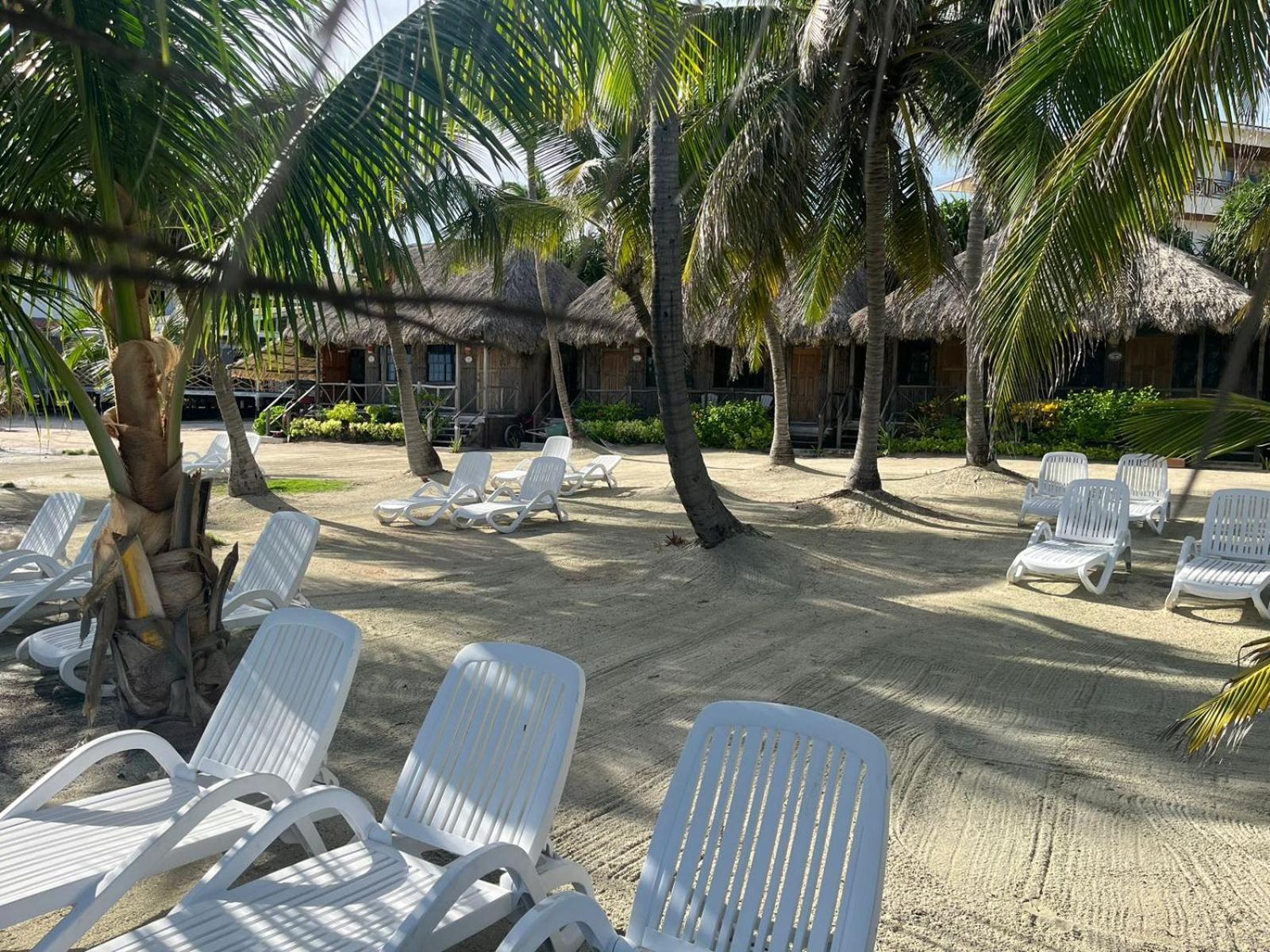 Captain Morgan'S Retreat San Pedro  Exterior photo