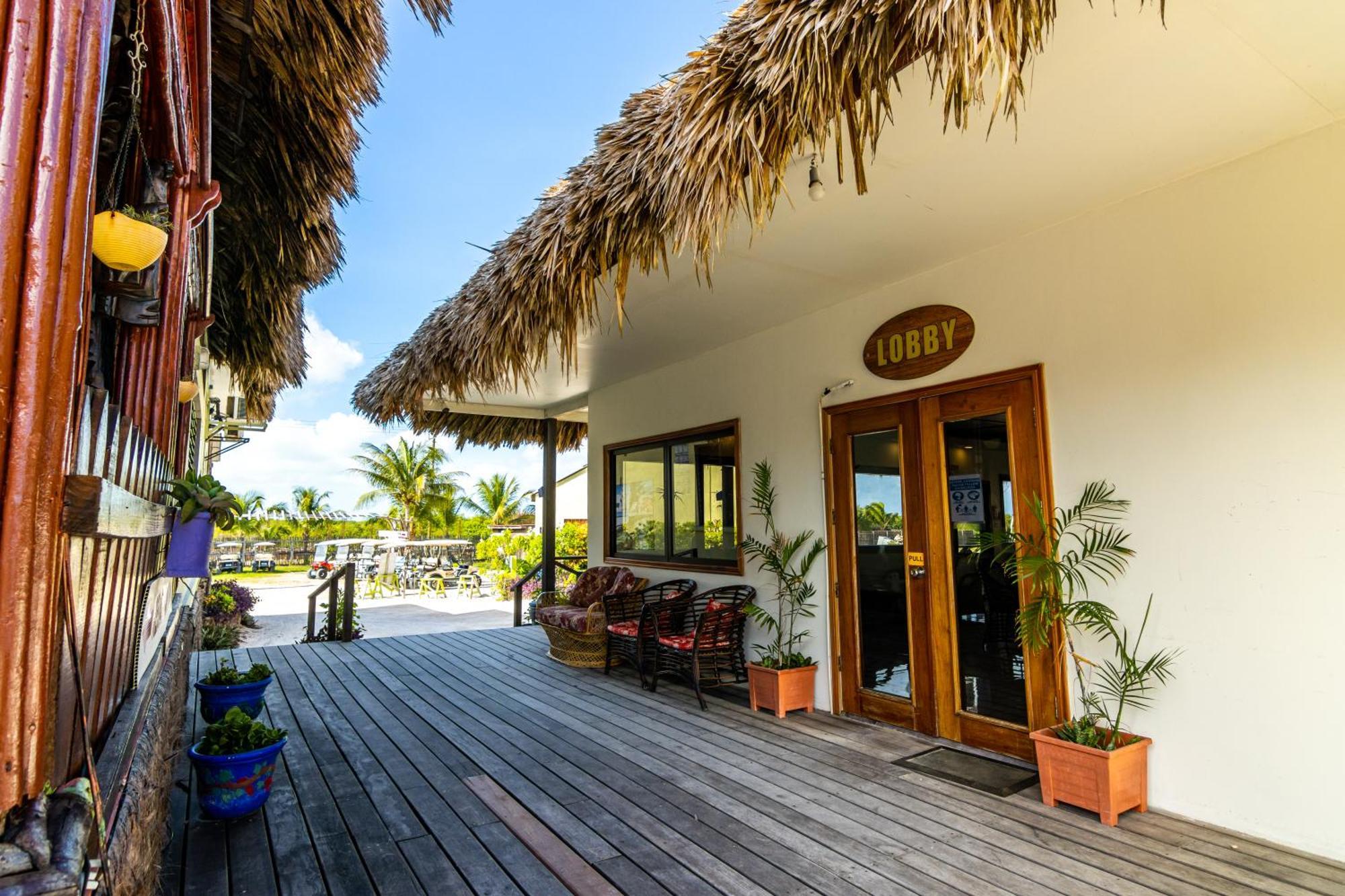 Captain Morgan'S Retreat San Pedro  Exterior photo